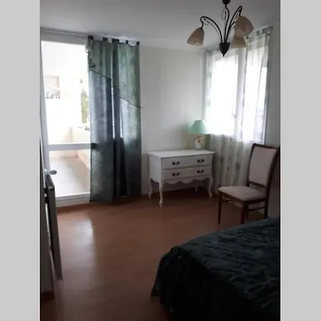Vu Sur Les Constellations . Apartamento